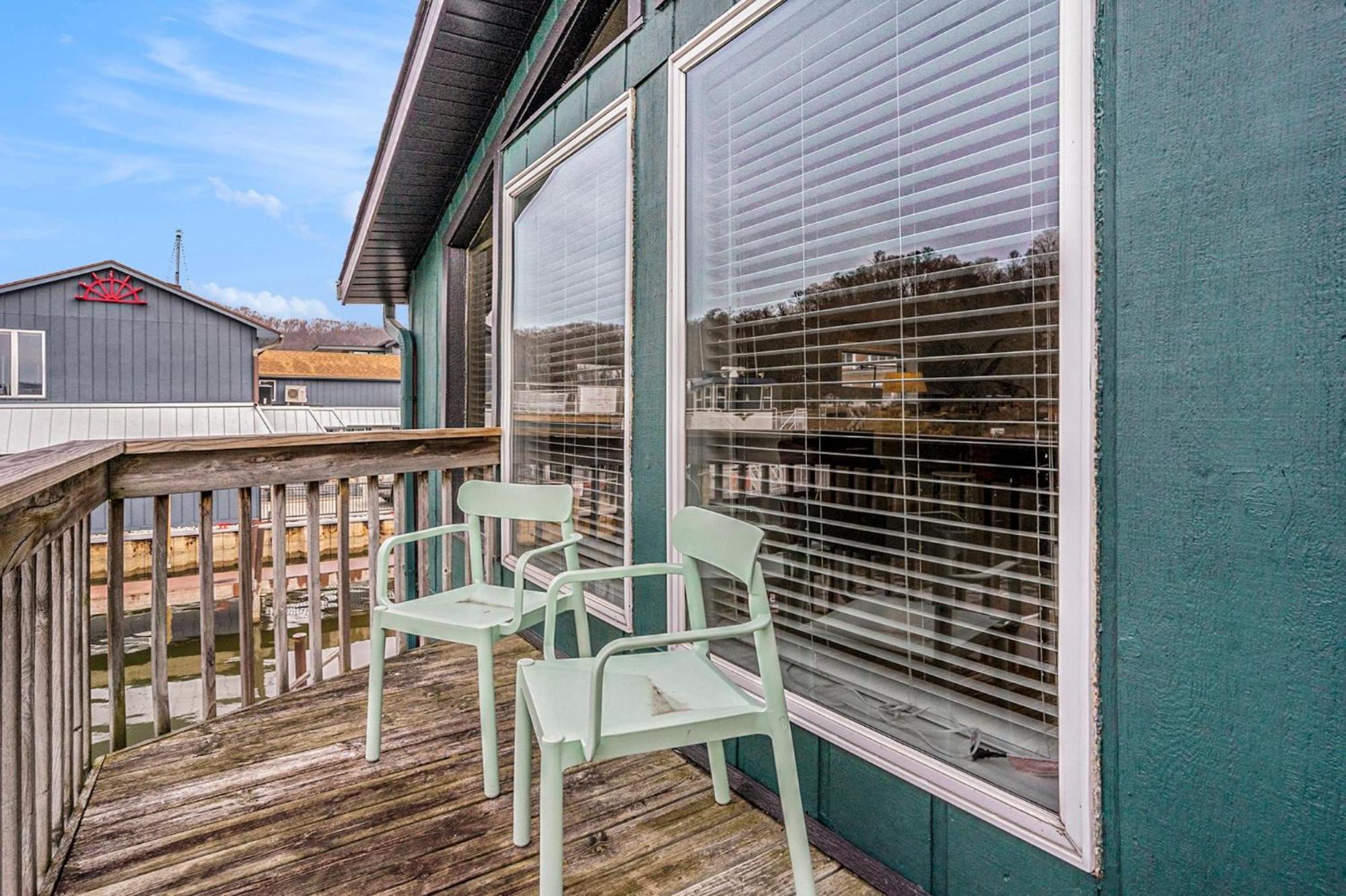 Riverside Suites - Unit B Saugatuck Eksteriør bilde