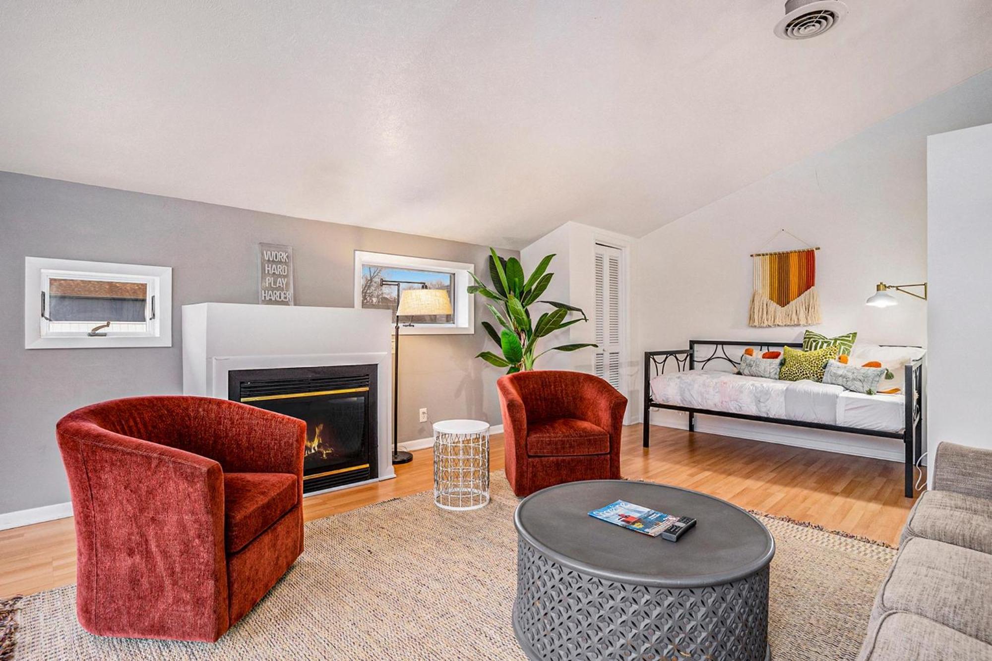 Riverside Suites - Unit B Saugatuck Eksteriør bilde