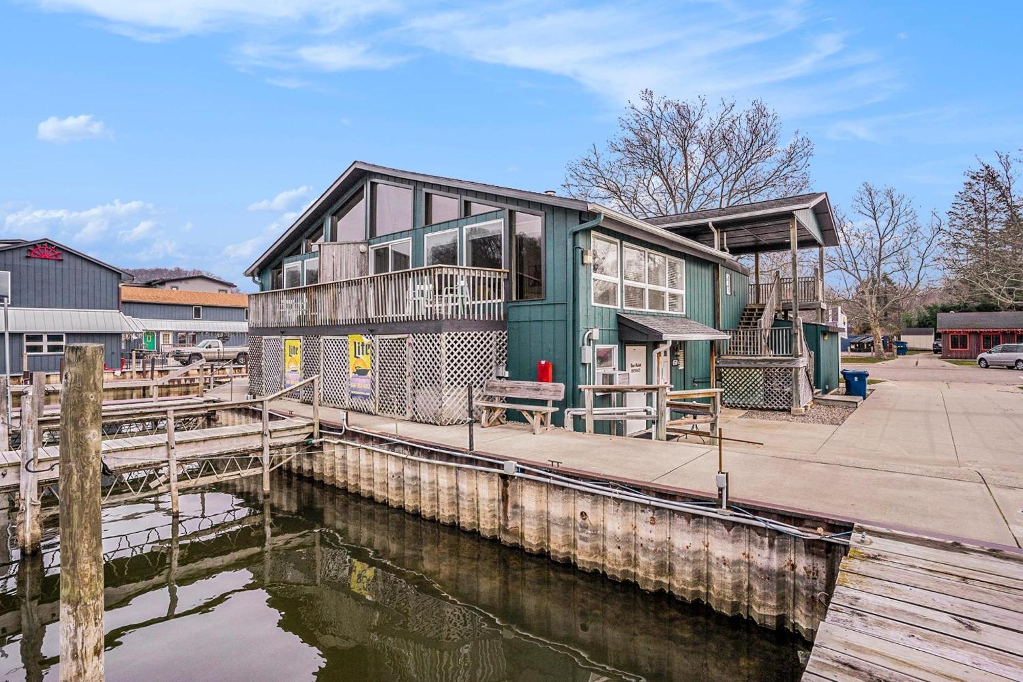 Riverside Suites - Unit B Saugatuck Eksteriør bilde